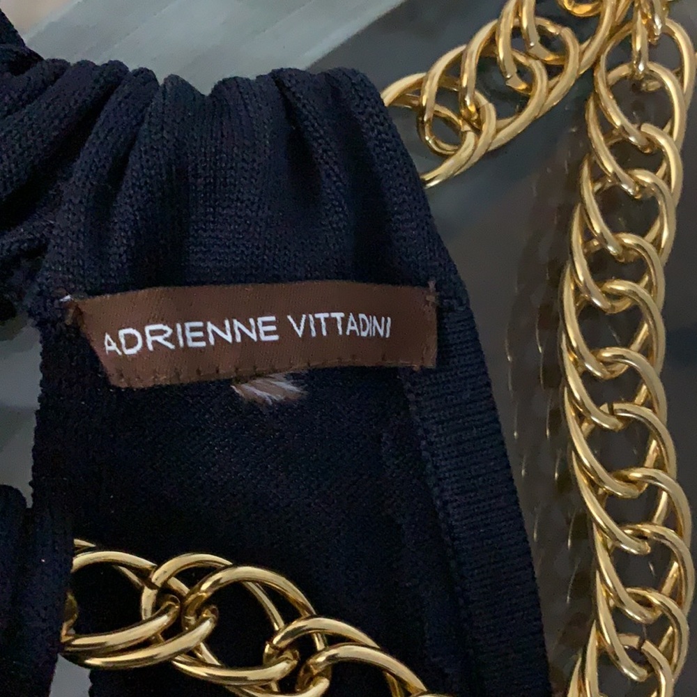 Top - Picture 5 of 7